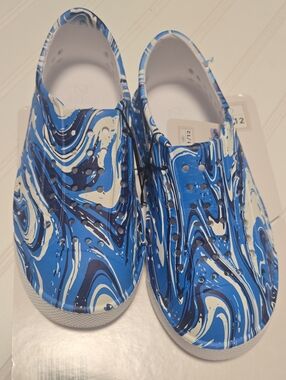 Lily & Dan Boy Slip Ons / Size 11/12